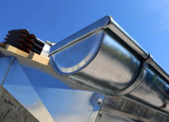 Gradnje streh, sanacije streh, hidroizolacije ravnih streh, montaže strelovodov in strešnih oken v Postojni in okolici.