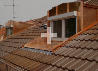 Gradnje streh, sanacije streh, hidroizolacije ravnih streh, montaže strelovodov in strešnih oken v Postojni in okolici.