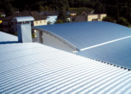 Gradnje streh, sanacije streh, hidroizolacije ravnih streh, montaže strelovodov in strešnih oken v Postojni in okolici.