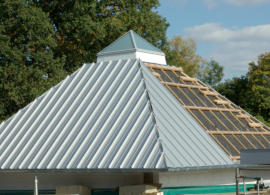 Gradnje streh, sanacije streh, hidroizolacije ravnih streh, montaže strelovodov in strešnih oken v Postojni in okolici.