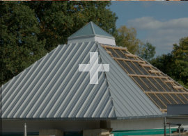 Gradnje streh, sanacije streh, hidroizolacije ravnih streh, montaže strelovodov in strešnih oken v Postojni in okolici.